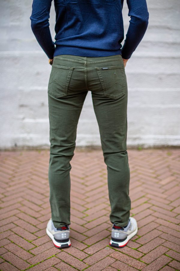 Carrera jeans groen achterkant