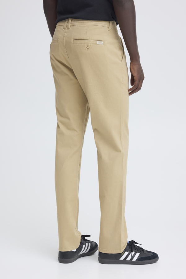 Blend Chino Cornstalk 2026