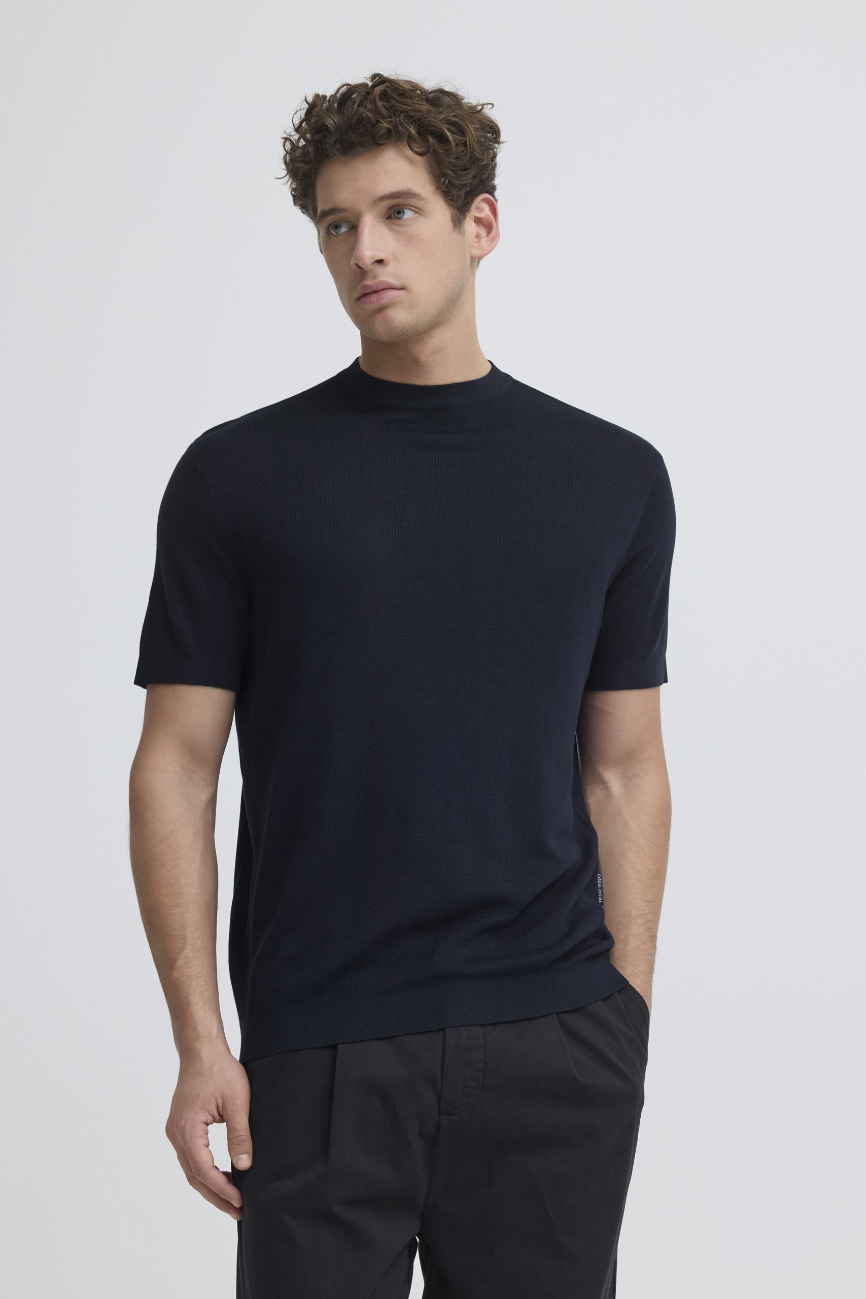Casual Friday Knitwear T-shirt Donkerblauw
